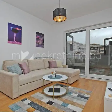 Stan Na Dan Bulevar Appartement